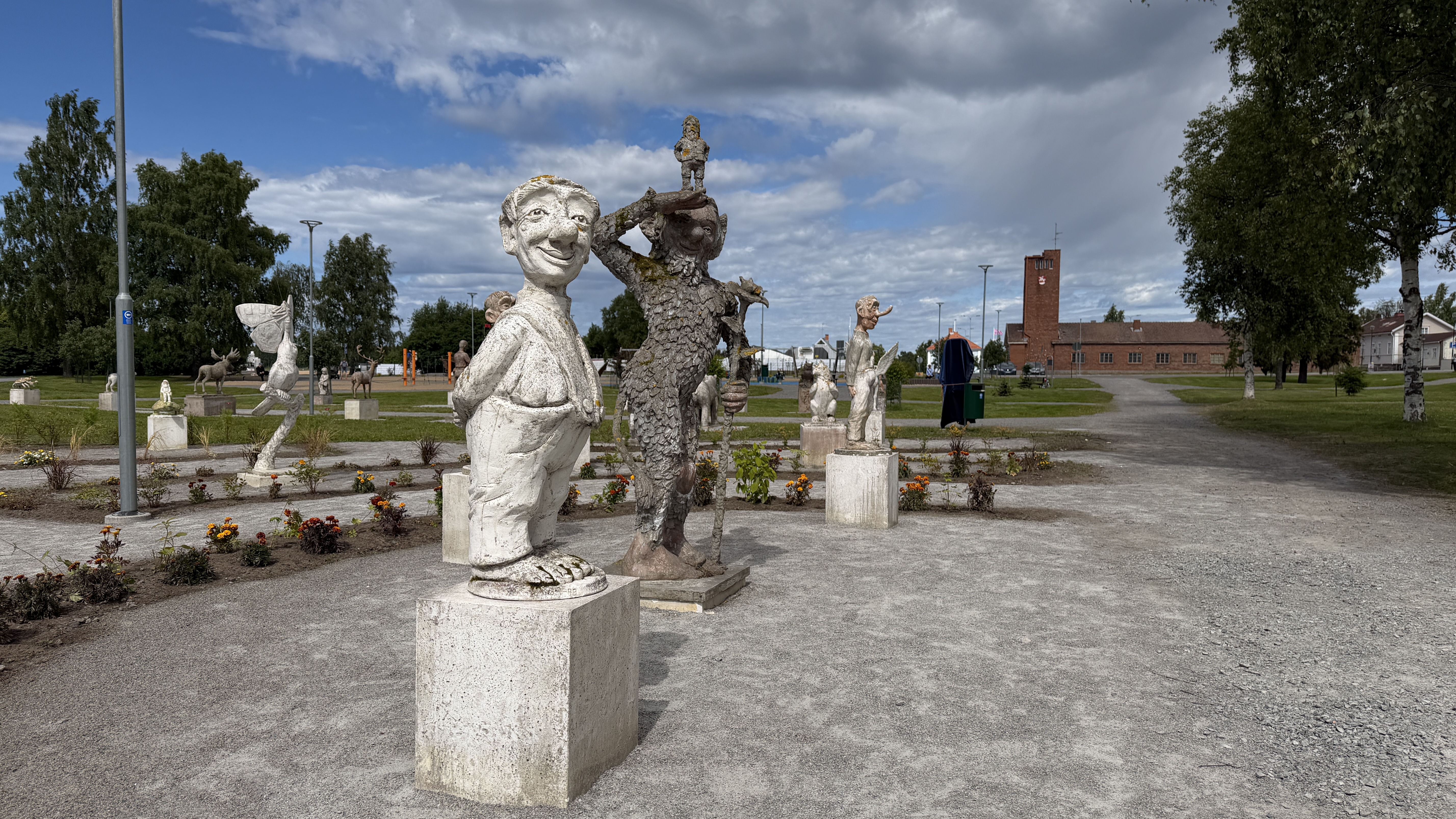 Matti's Cosmos Sculpture Park
